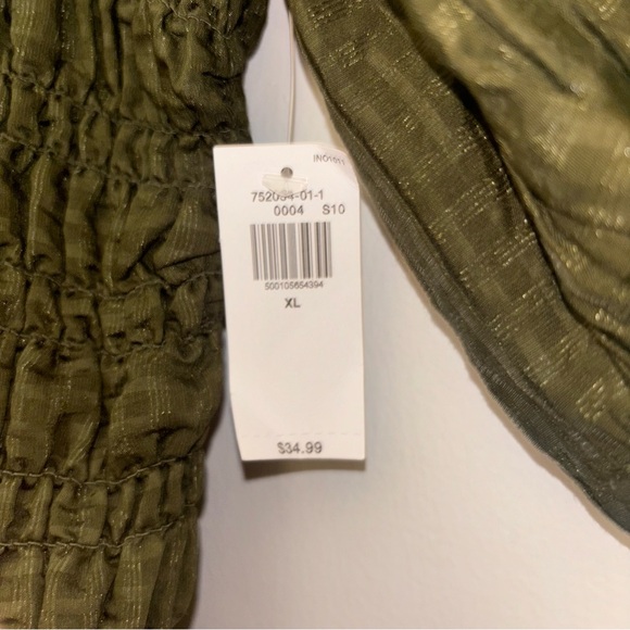 Smocked Top - Picture 3 of 3